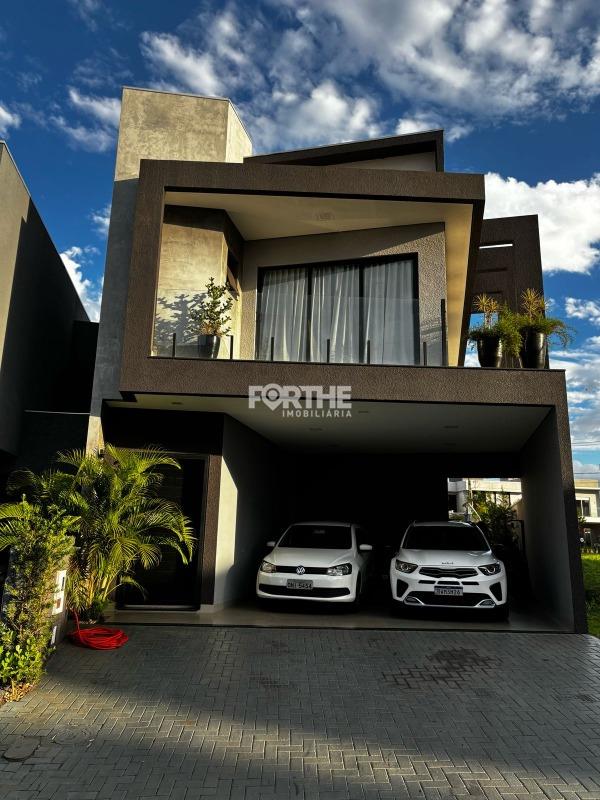 Sobrado em condomínio à venda no FAG: 