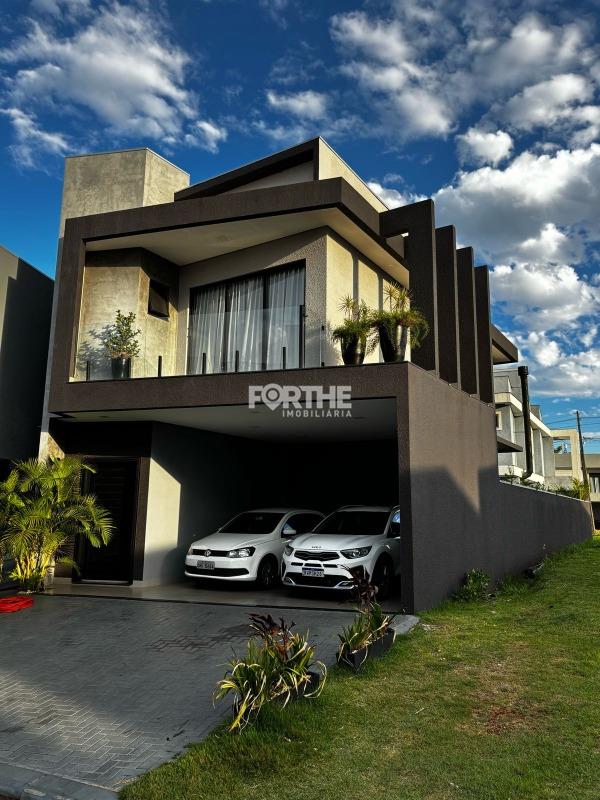 Sobrado em condomínio à venda no FAG: 