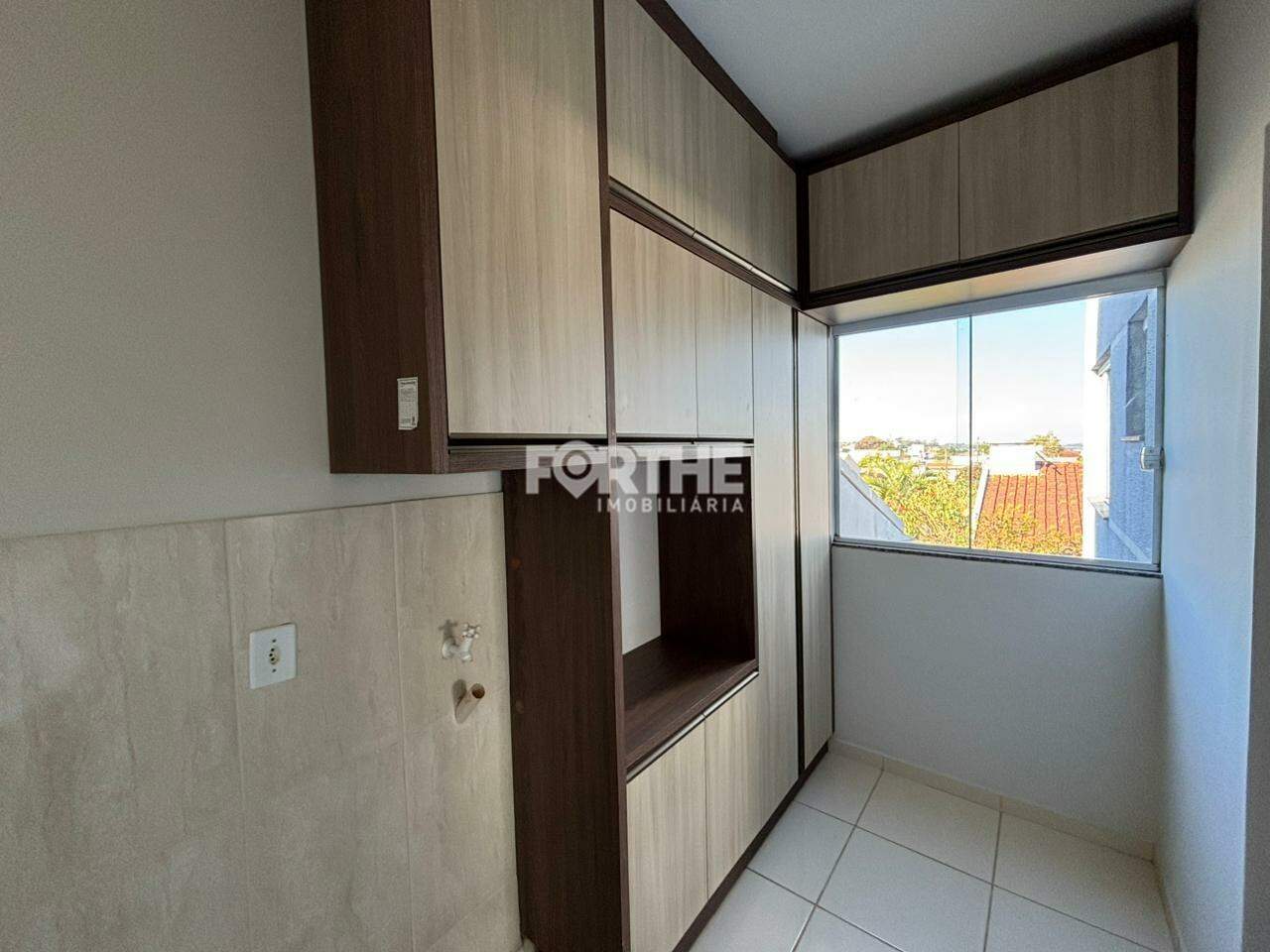 Apartamento para aluguel no Neva: 