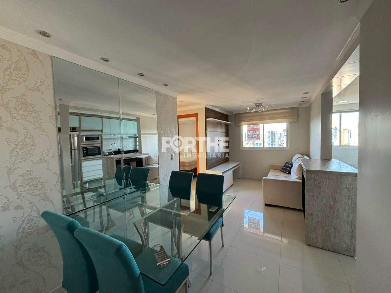 Apartamento para aluguel no Centro: 