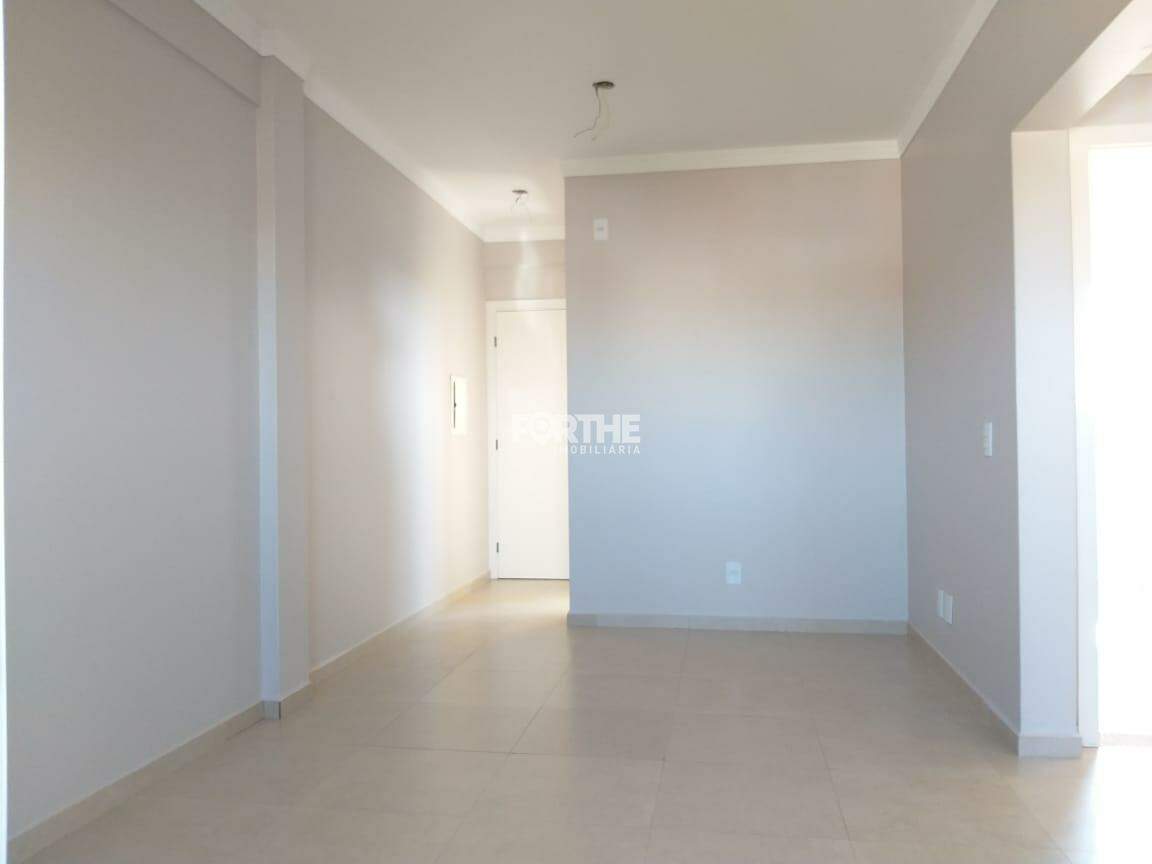 Apartamento para aluguel no Jardim Maria Luiza: 