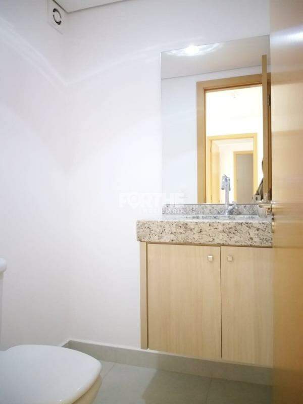 Apartamento para aluguel no Centro: 