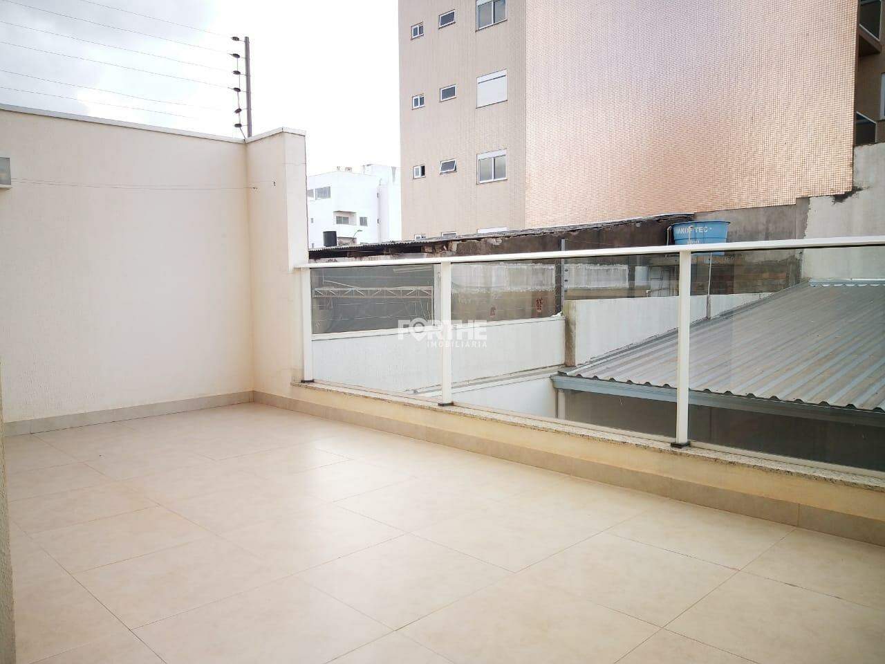 Apartamento para aluguel no Centro: 