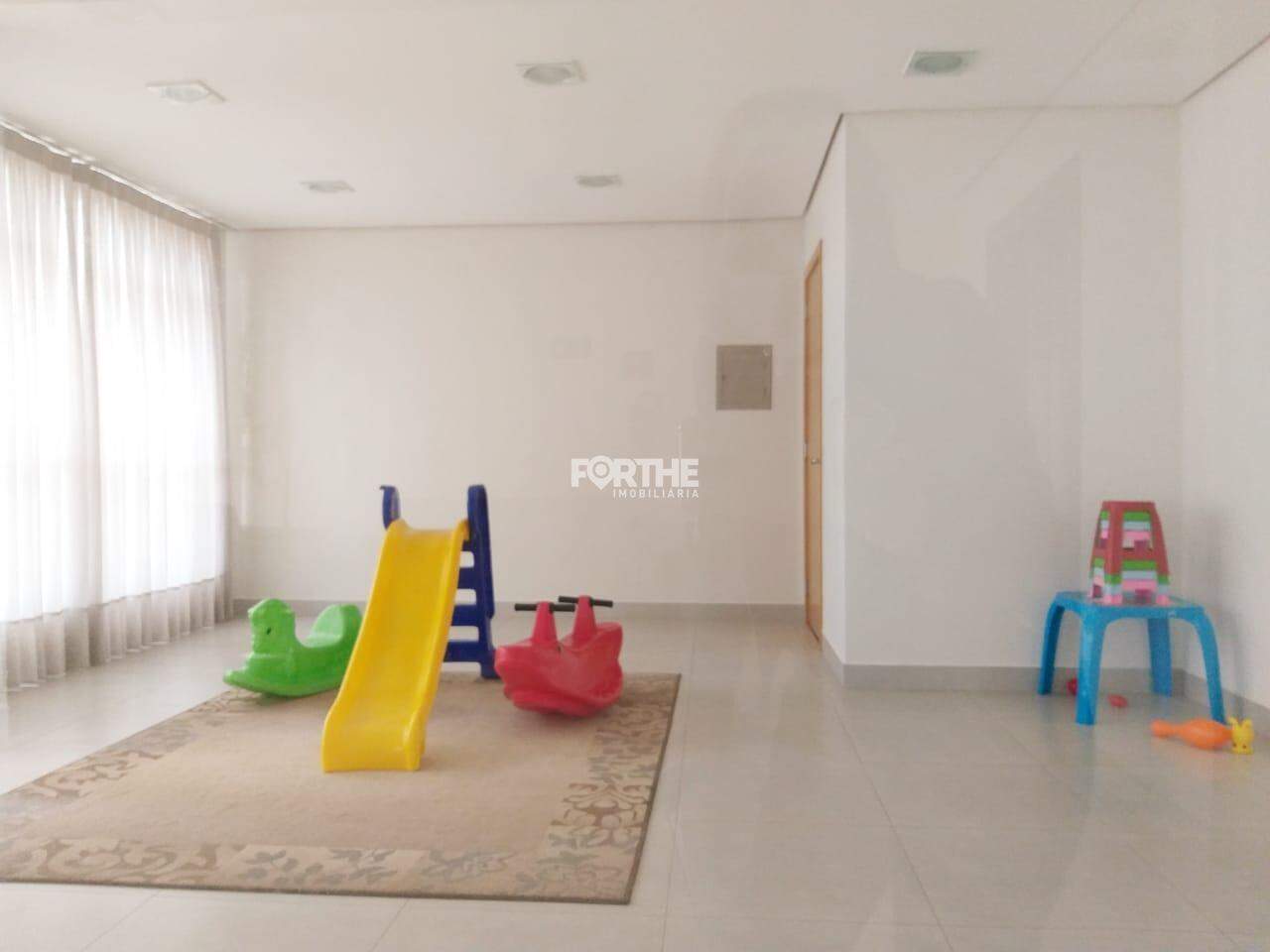 Apartamento para aluguel no Centro: 