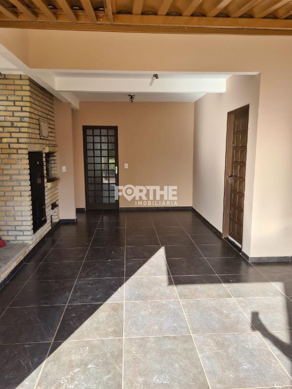 Sobrado à venda no Santa Felicidade: 