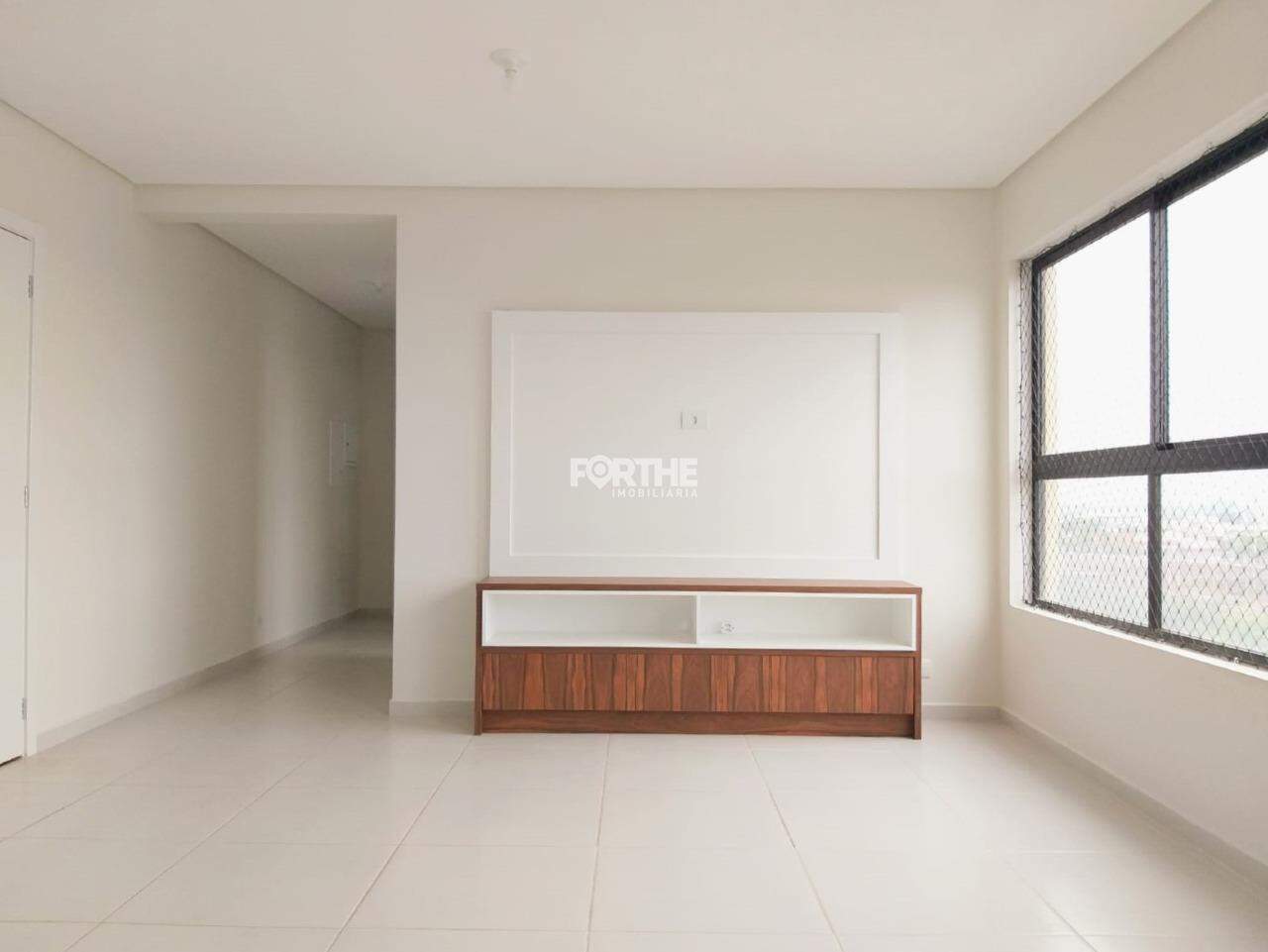 Apartamento para aluguel no Região do Lago: 