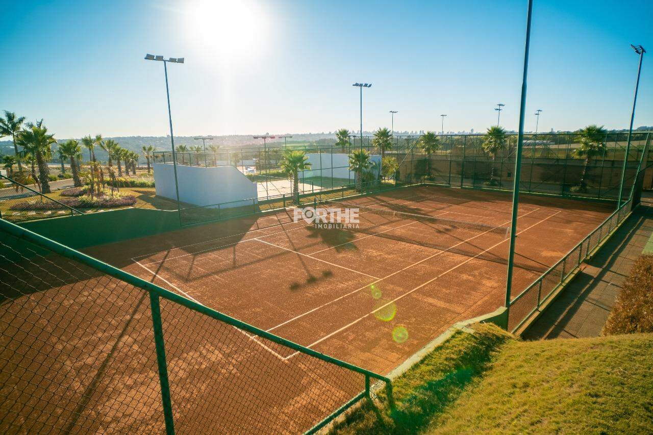 Lote em condomínio à venda no Aroeira: 