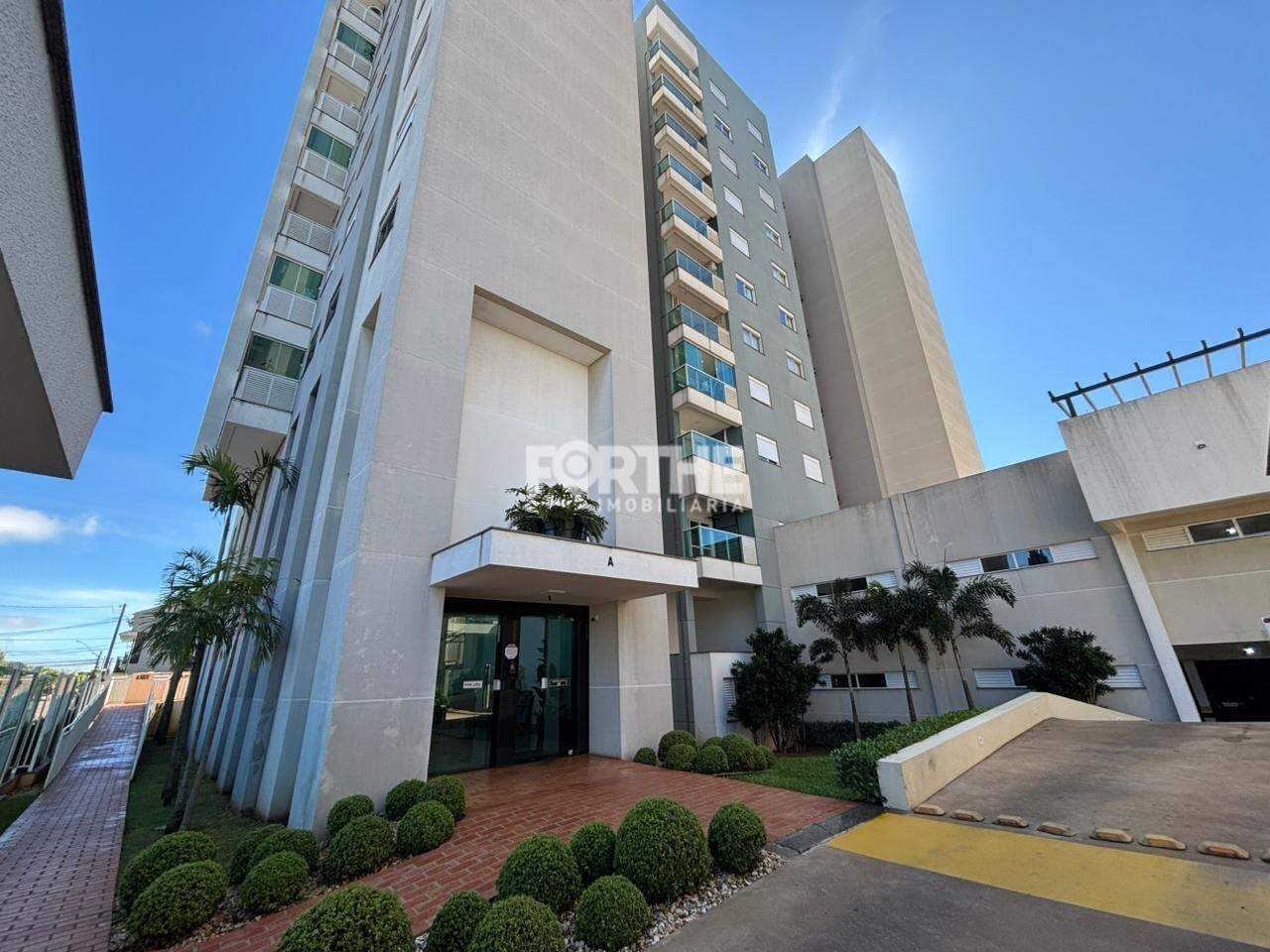 Apartamento para aluguel no Pacaembu: 