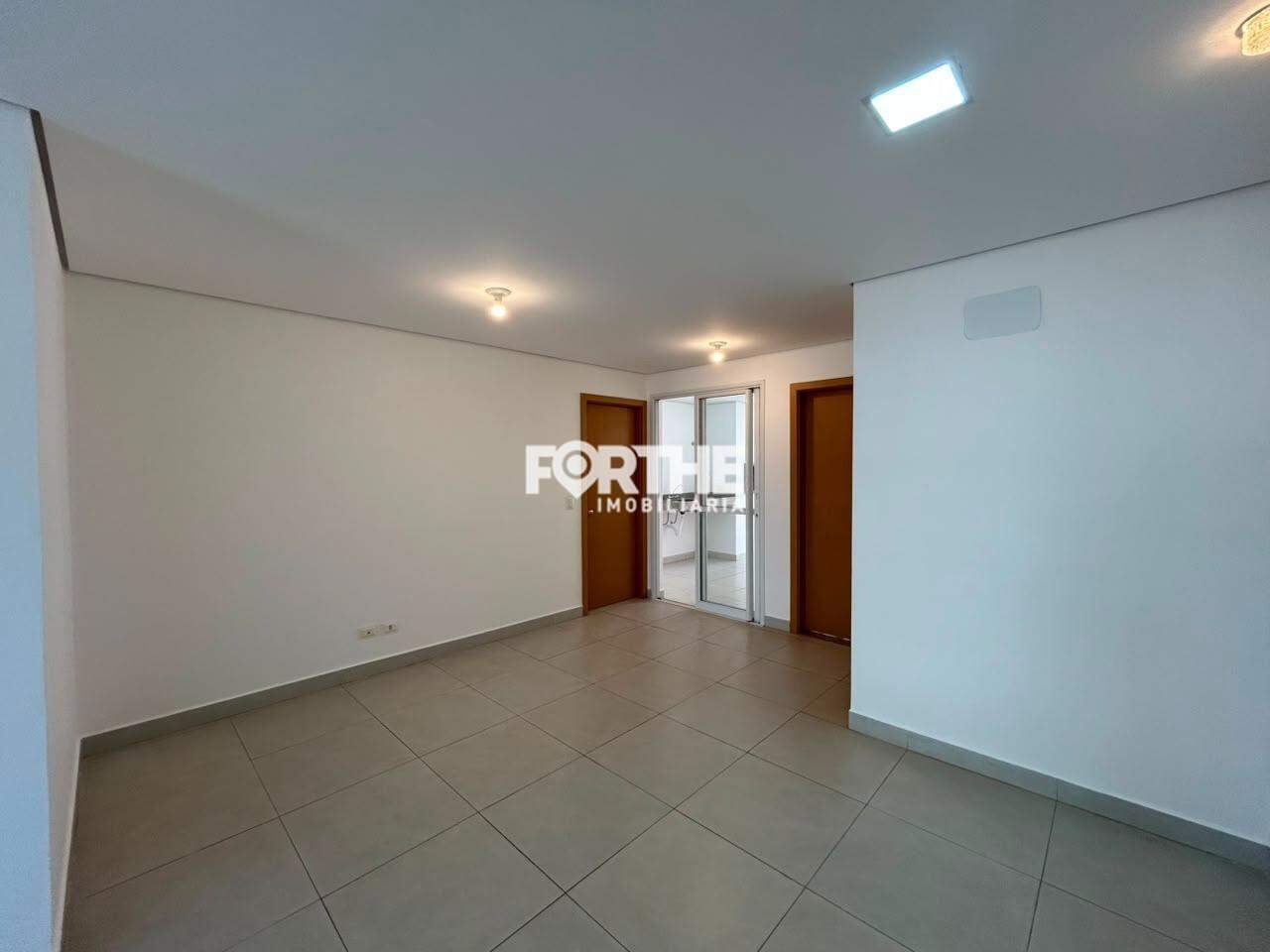 Apartamento para aluguel no Centro: 