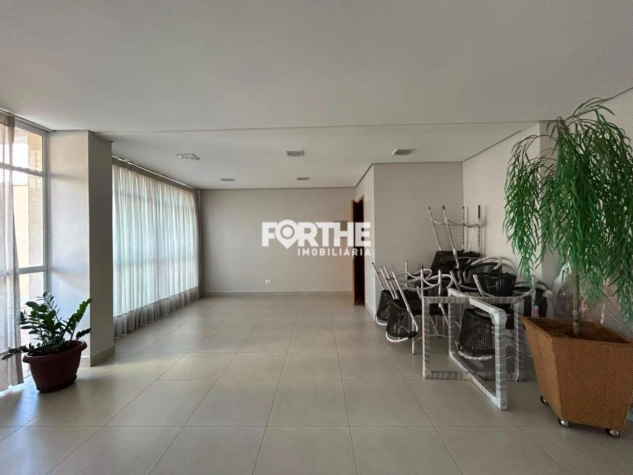 Apartamento para aluguel no Centro: 