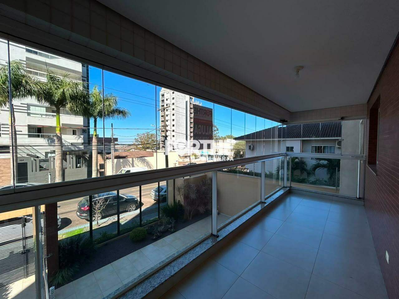 Apartamento para aluguel no Centro: 