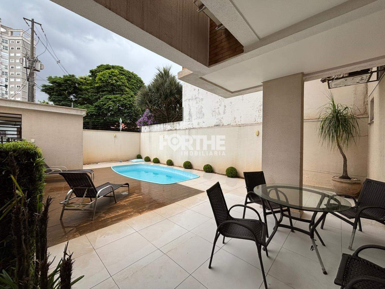 Apartamento para aluguel no Centro: 