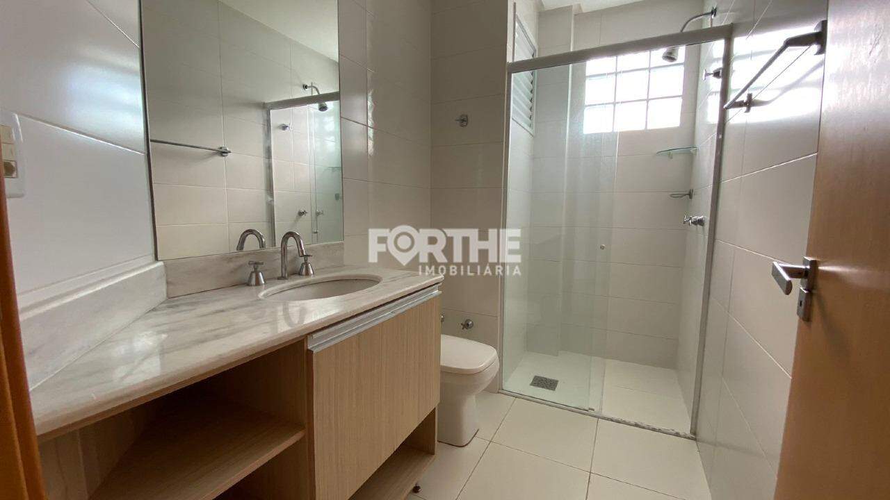 Apartamento para aluguel no Centro: 