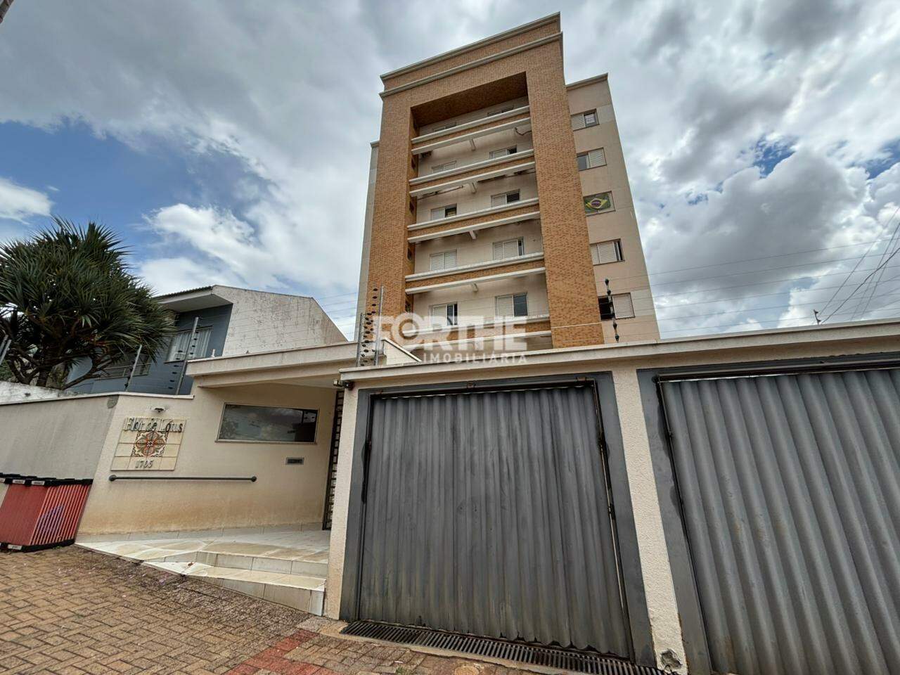 Apartamento para aluguel no Centro: 