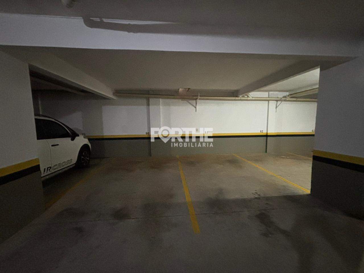 Apartamento para aluguel no Centro: 