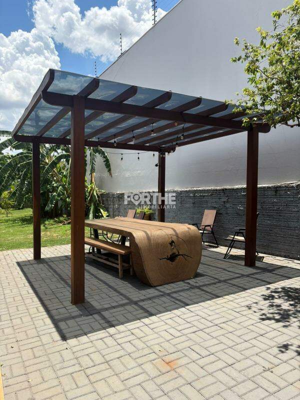 Casa para aluguel no Recanto Tropical: 