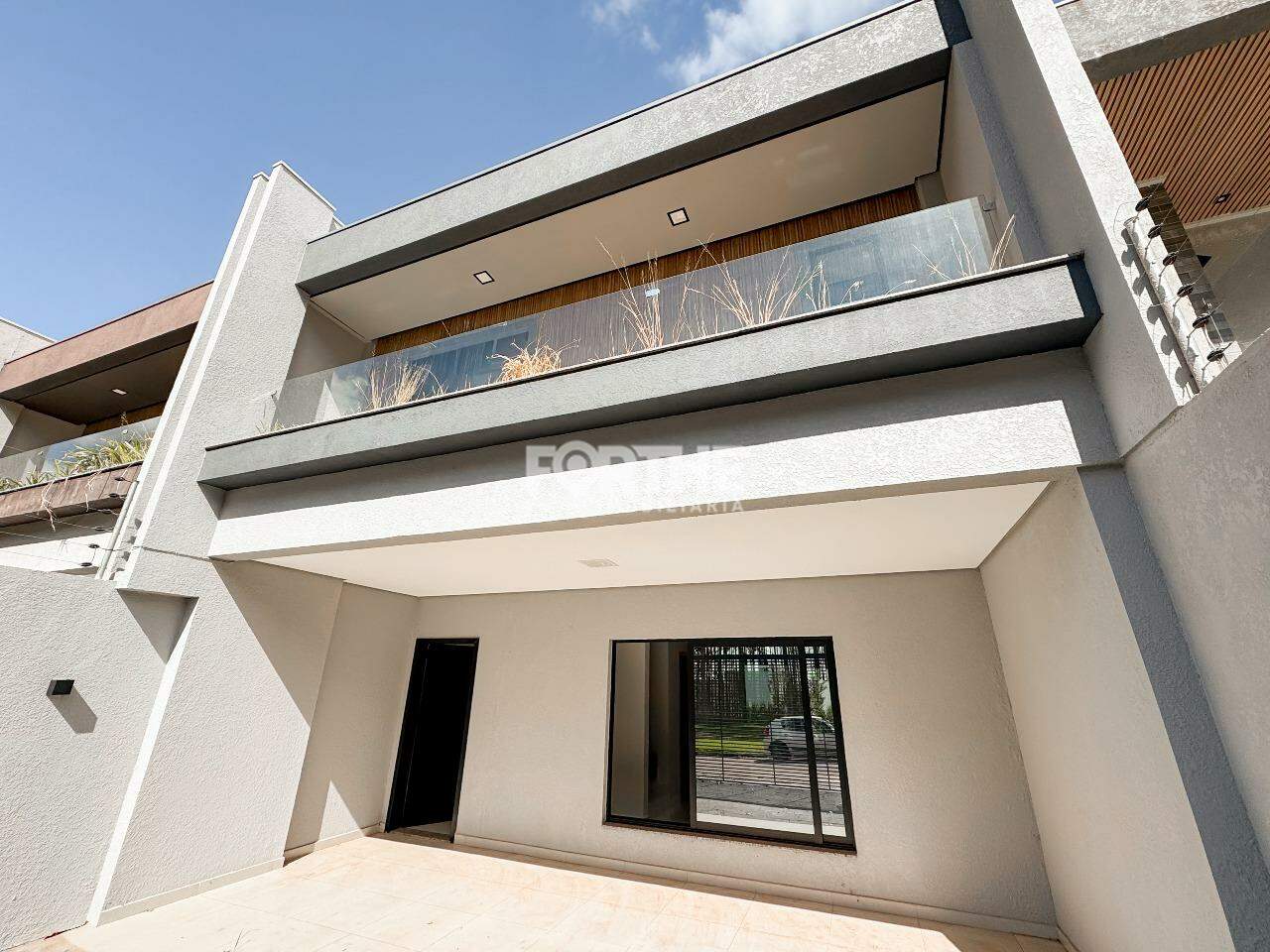 Sobrado 3 Dormitórios Tropical III 160m²