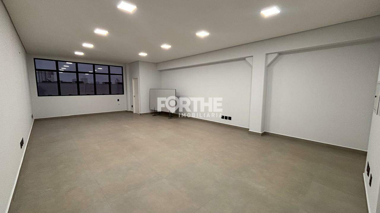 Sala comercial à venda no Centro: 