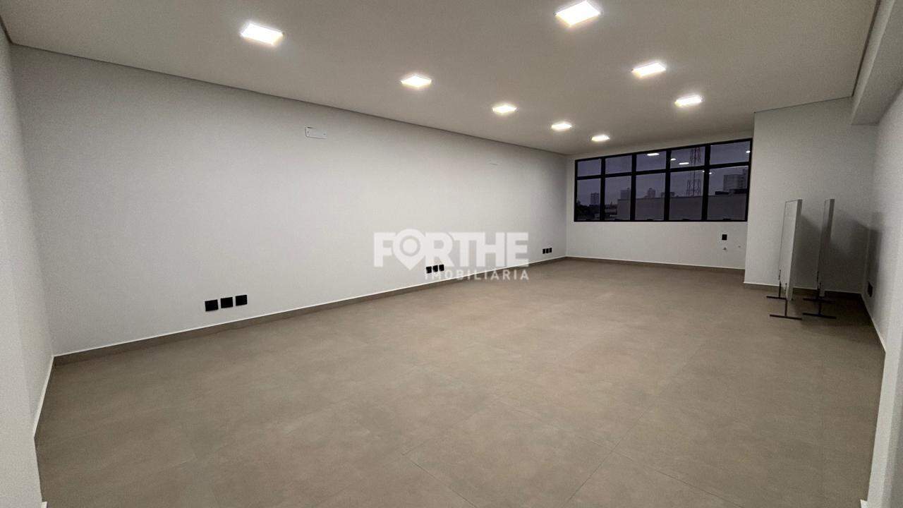 Sala comercial à venda no Centro: 