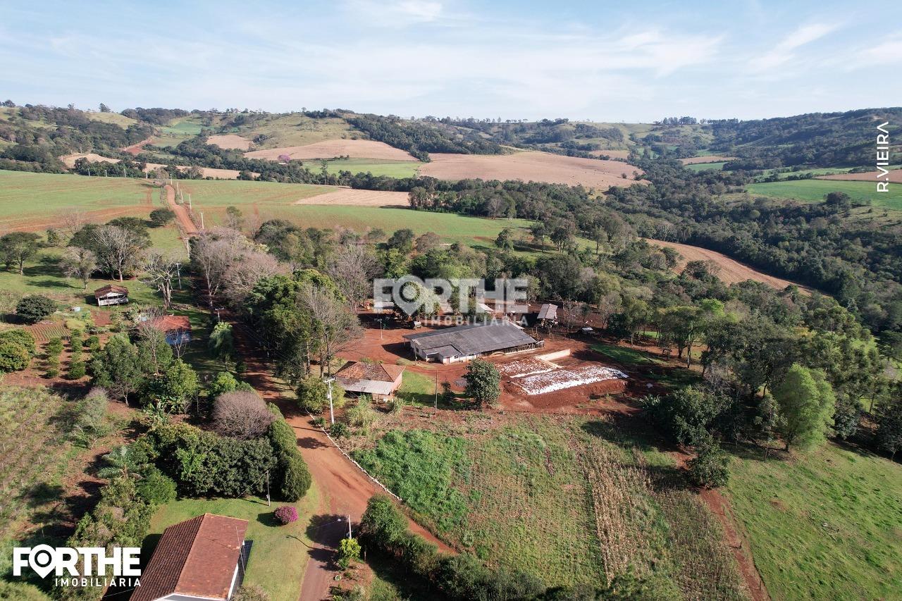 Sítio à venda no Zona Rural: