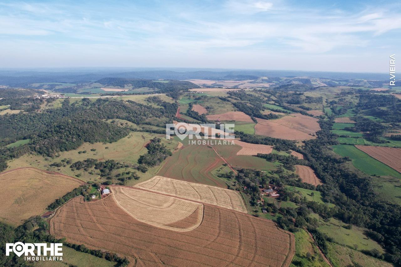 Sítio à venda no Zona Rural: 