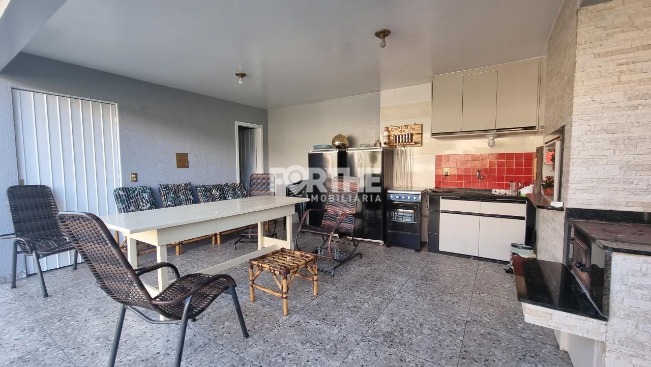 Casa à venda no Esmeralda: