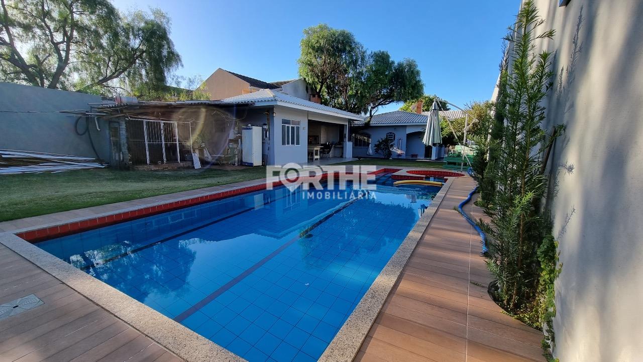 Casa à venda no Esmeralda: