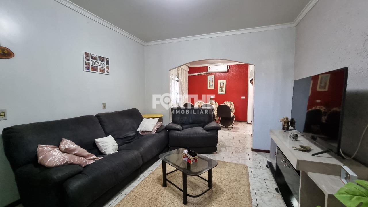 Casa à venda no Esmeralda: