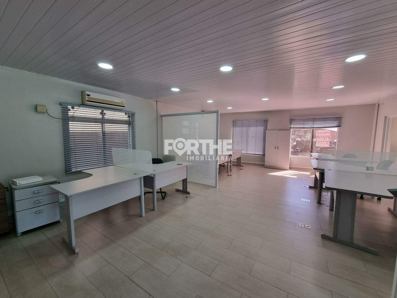 Sala comercial para aluguel no Centro: