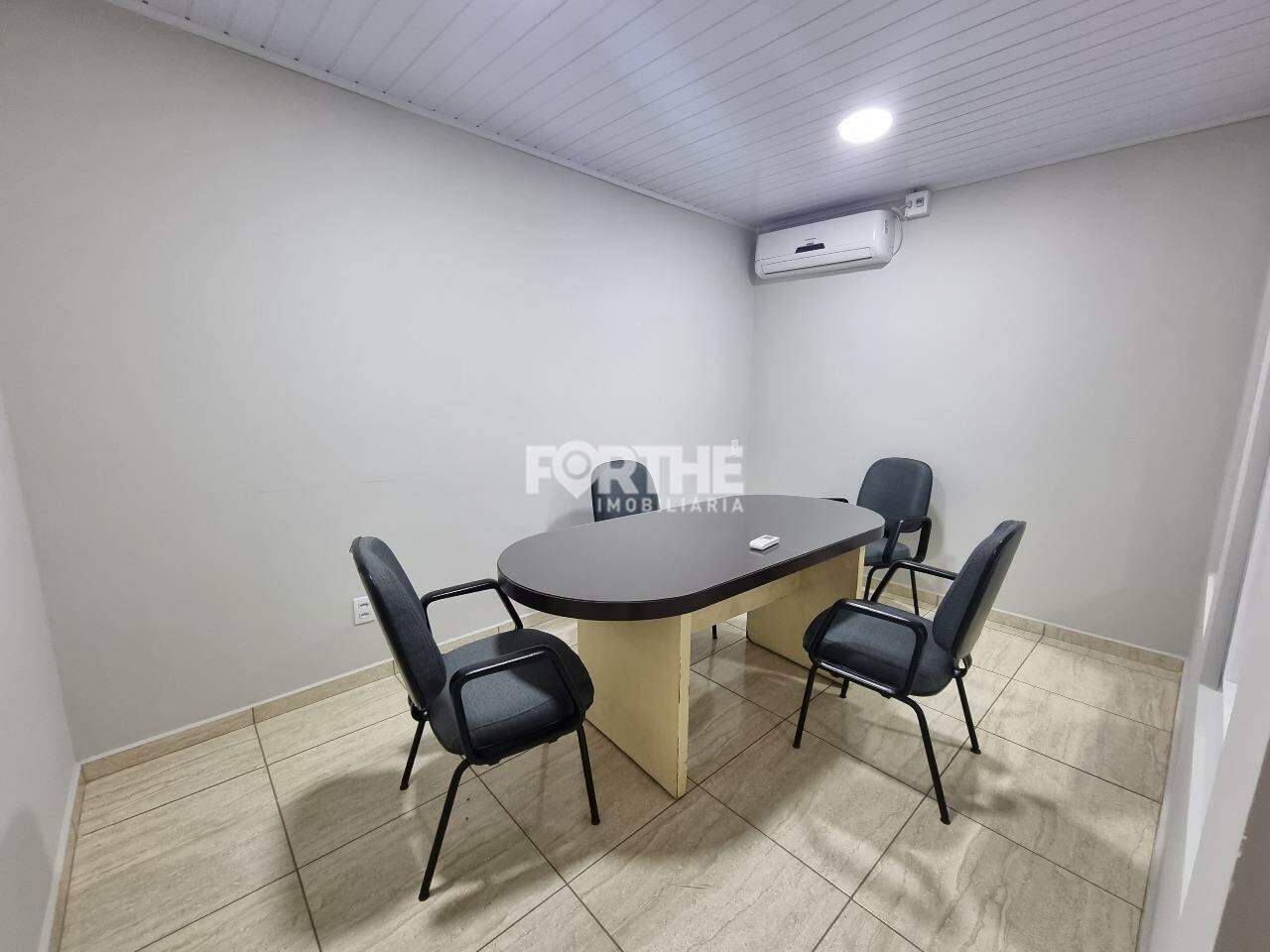 Sala comercial para aluguel no Centro: