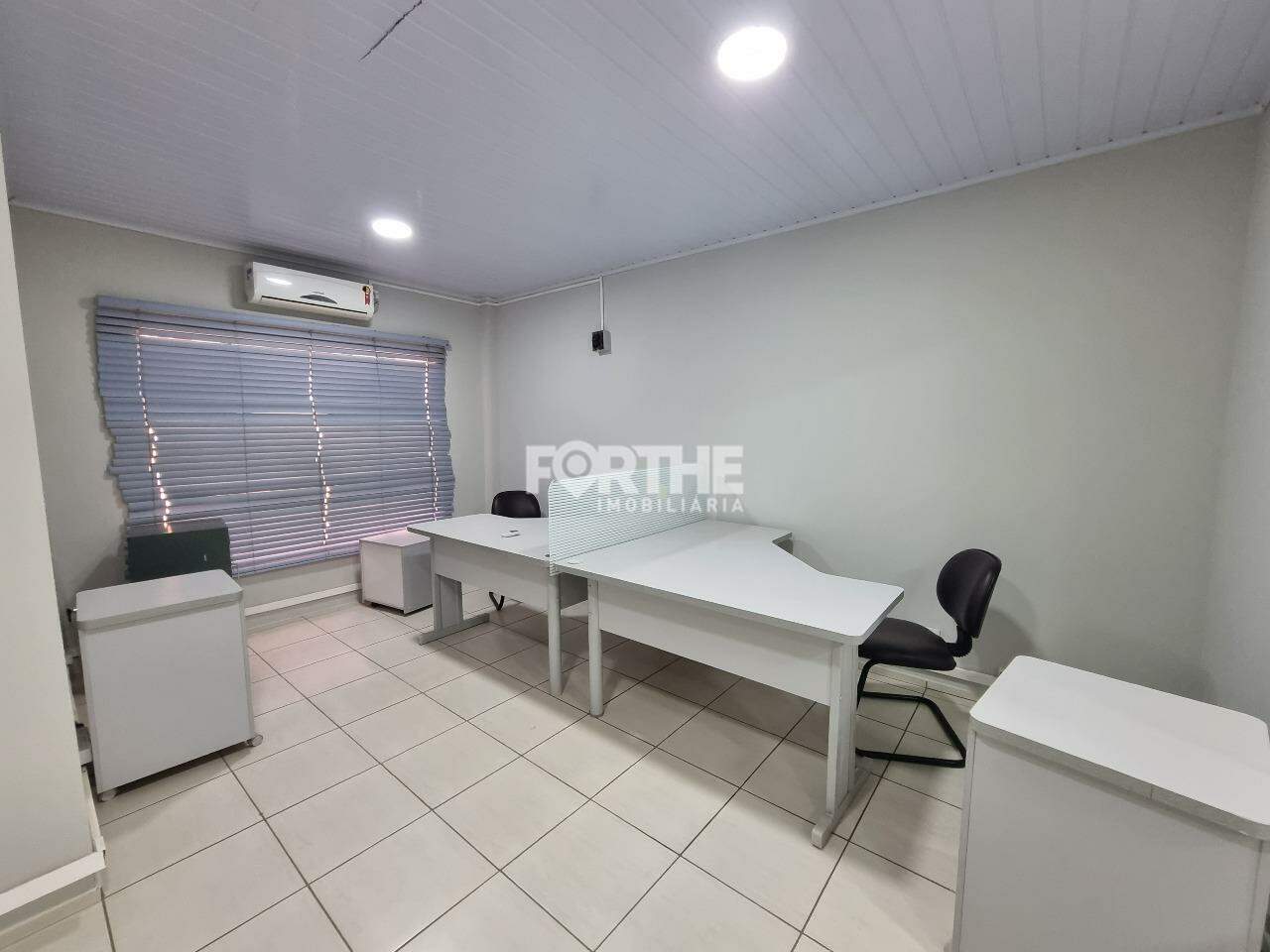 Sala comercial para aluguel no Centro:
