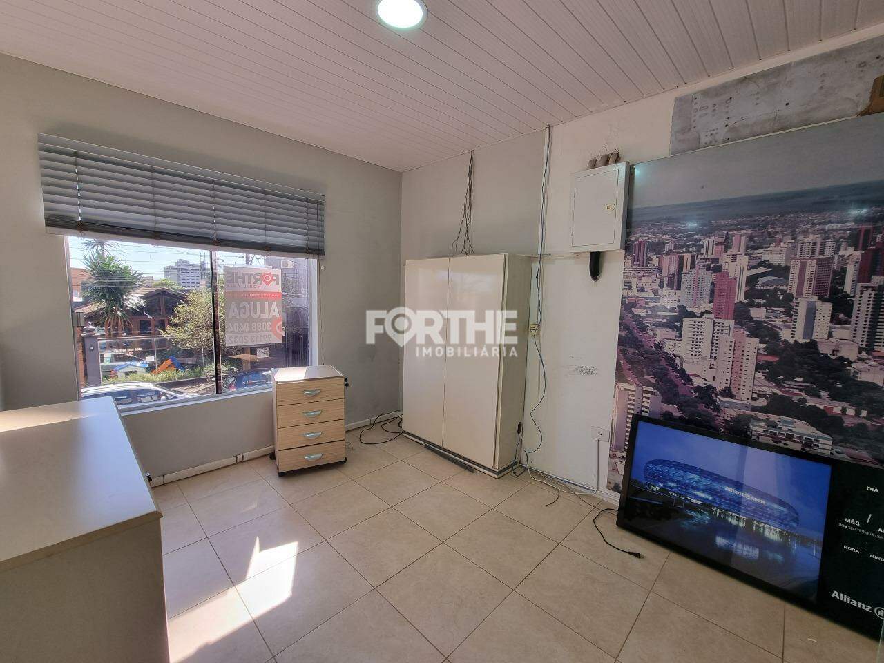 Sala comercial para aluguel no Centro: