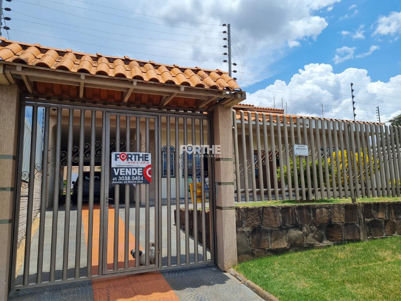 Casa 4 Dormitórios Universitário 217m²