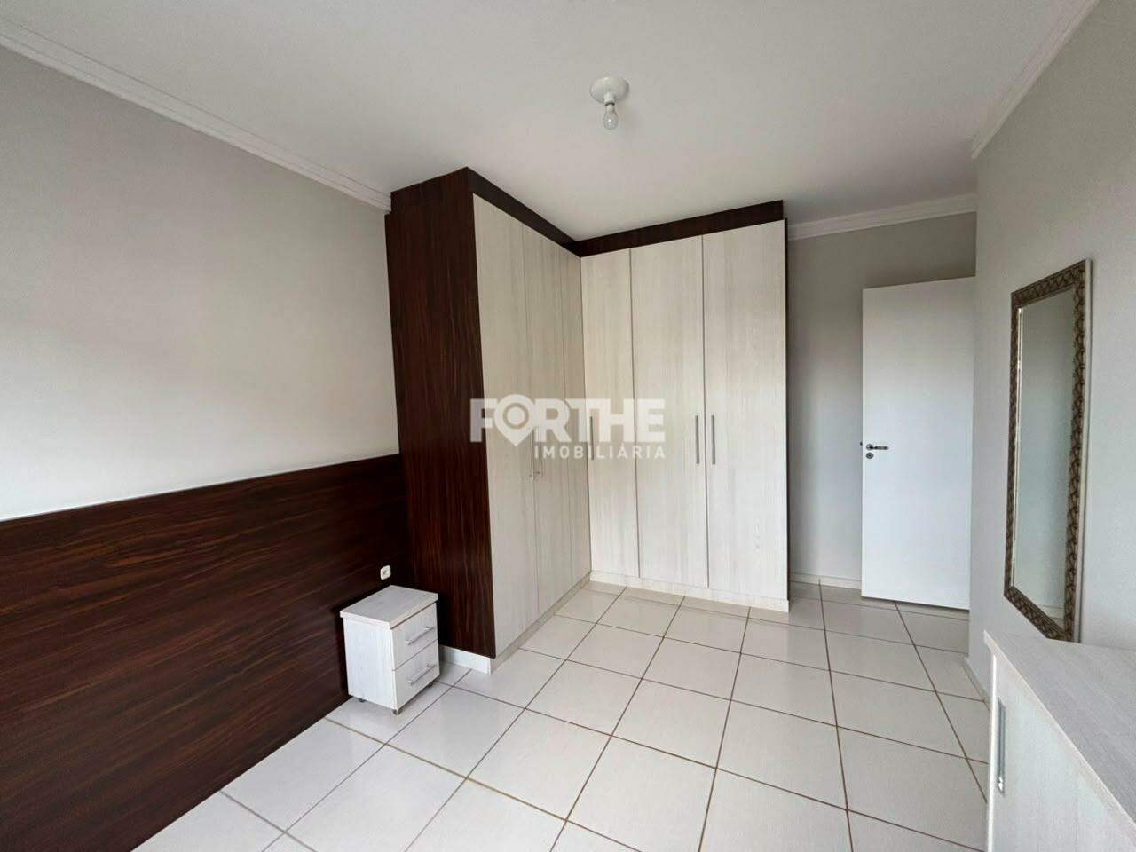Apartamento para aluguel no Country: