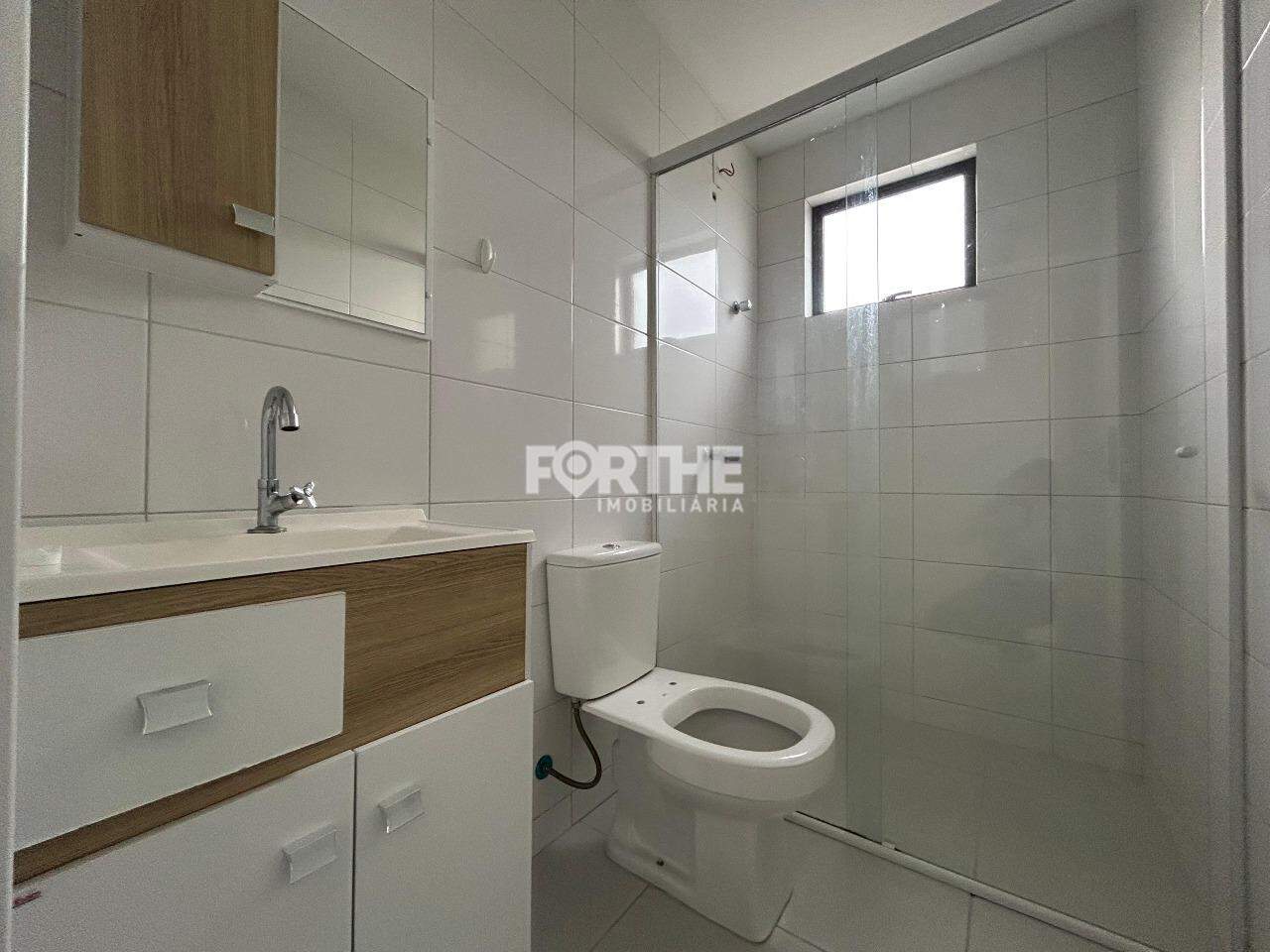 Apartamento para aluguel no Região do Lago: 