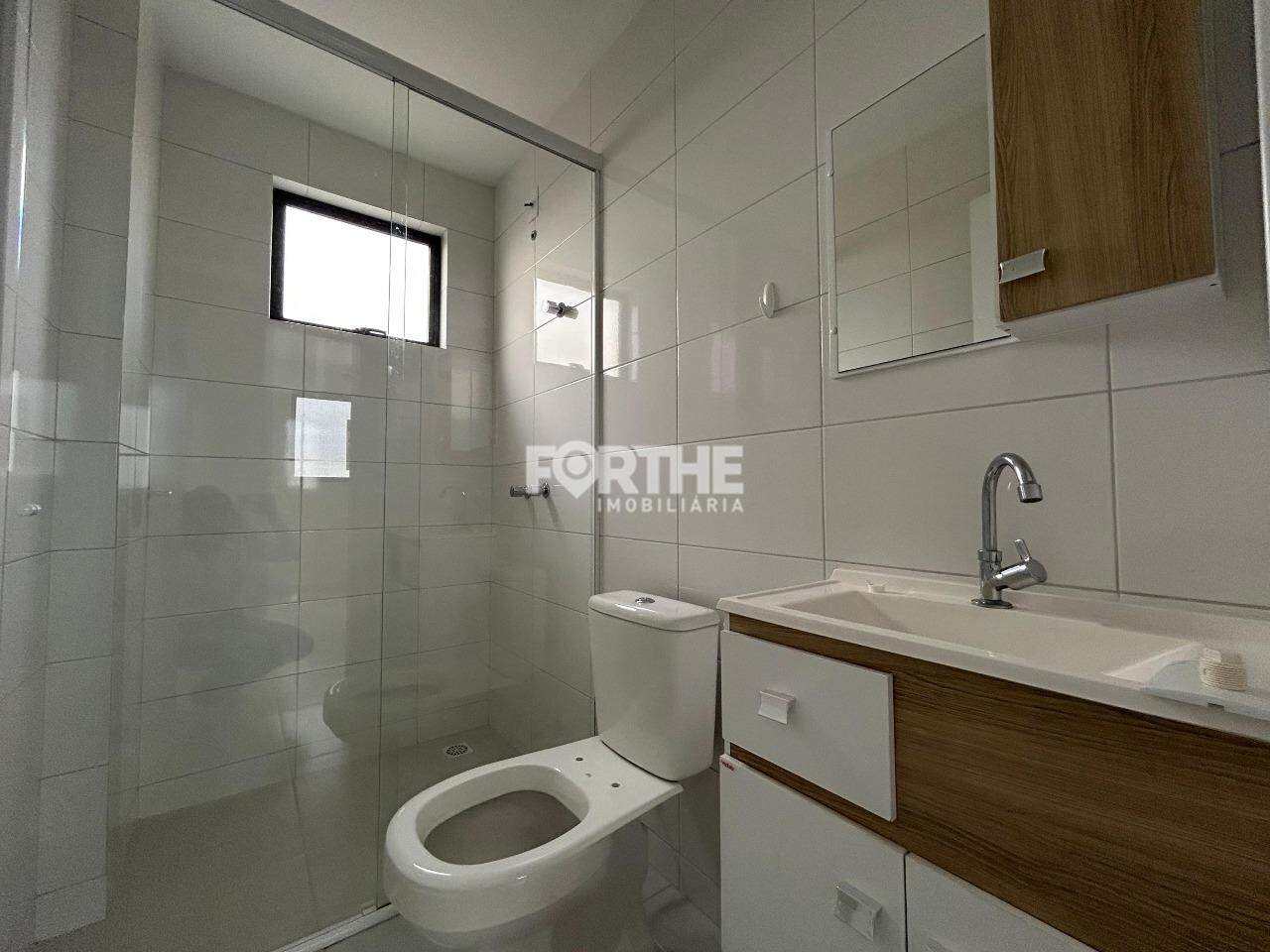Apartamento para aluguel no Região do Lago: 