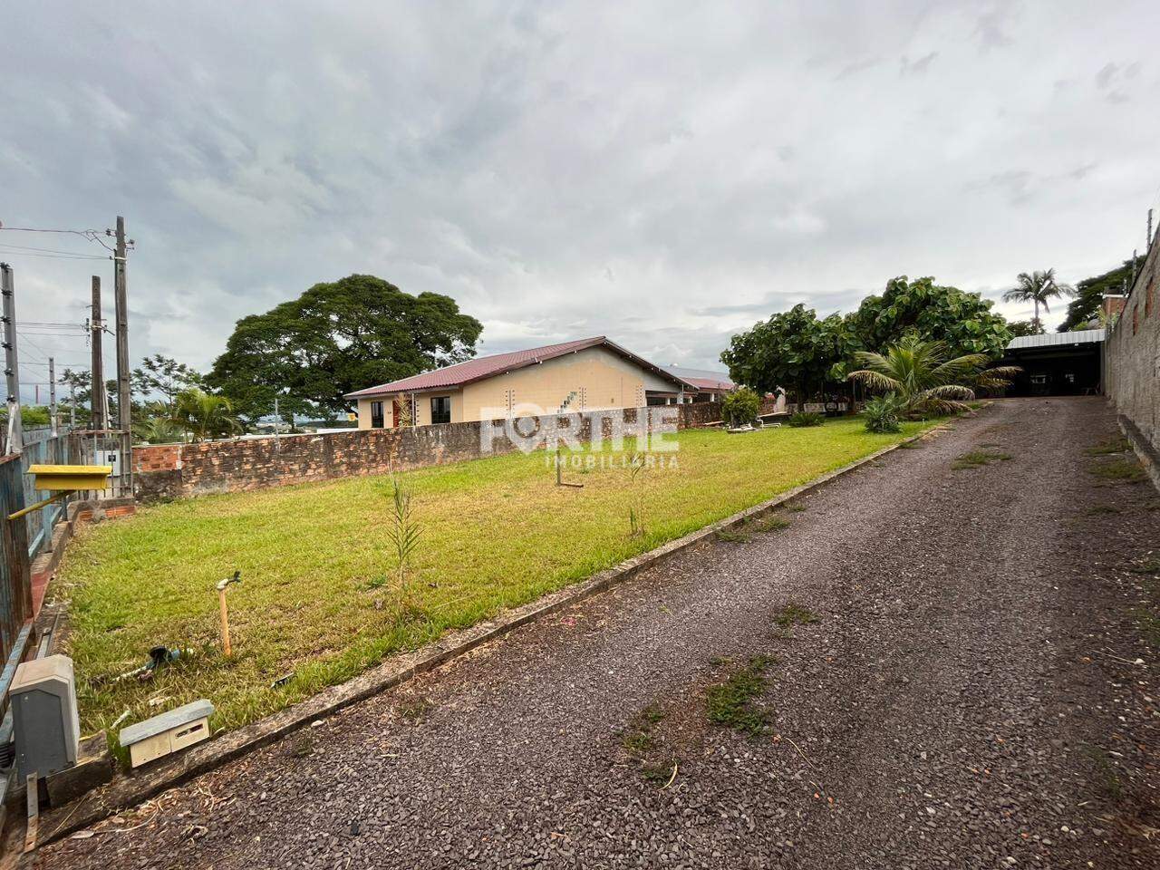 Terreno Canadá 968m²