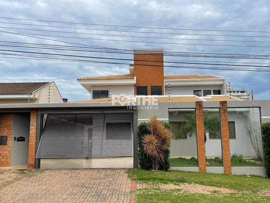 Sobrado 3 Dormitórios Cancelli 373m²