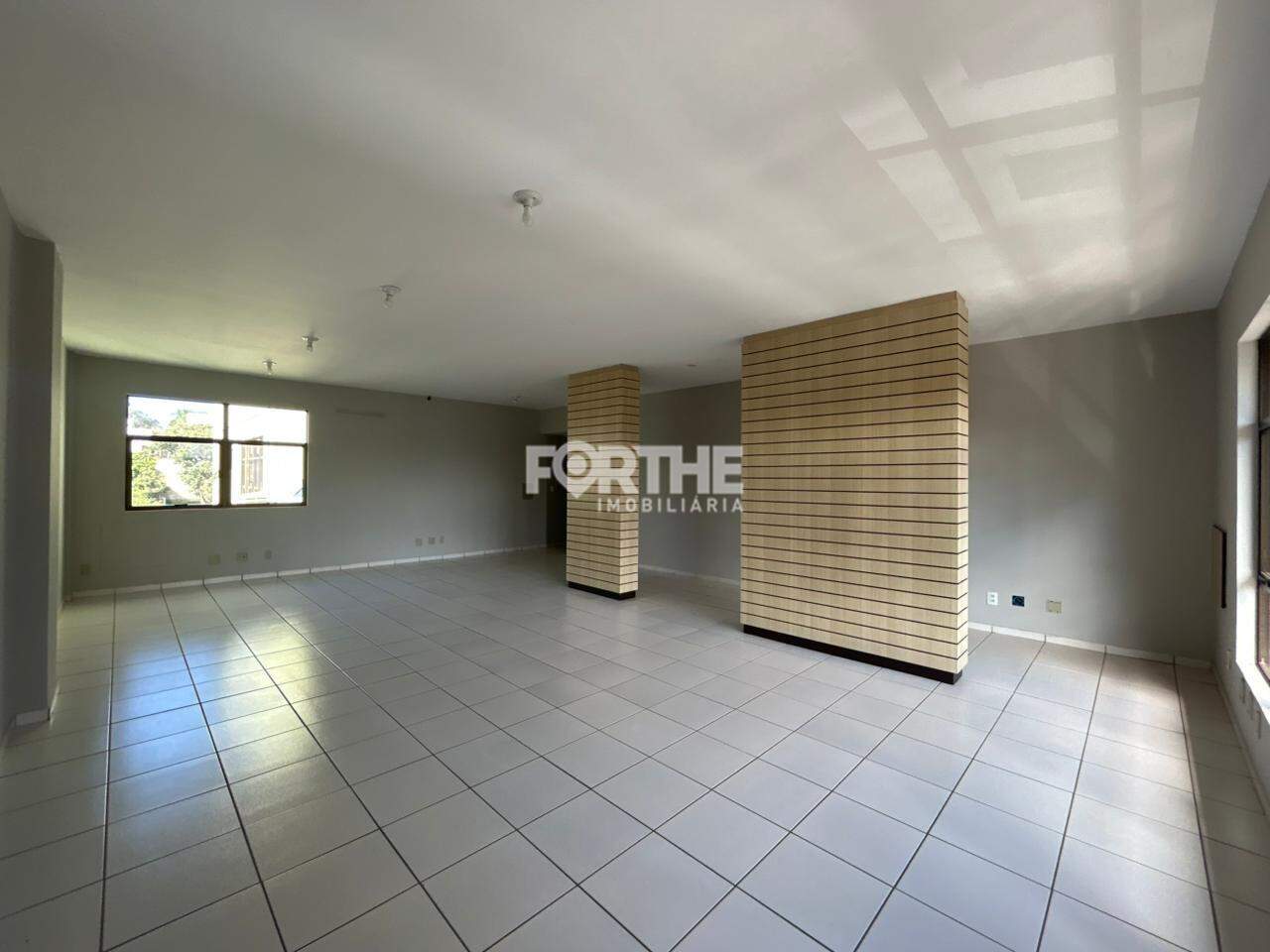 Comercial para aluguel no Centro: 