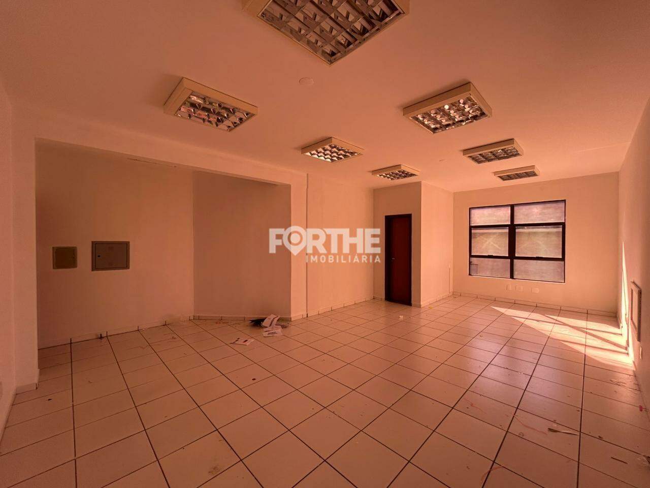 Comercial para aluguel no Centro: 