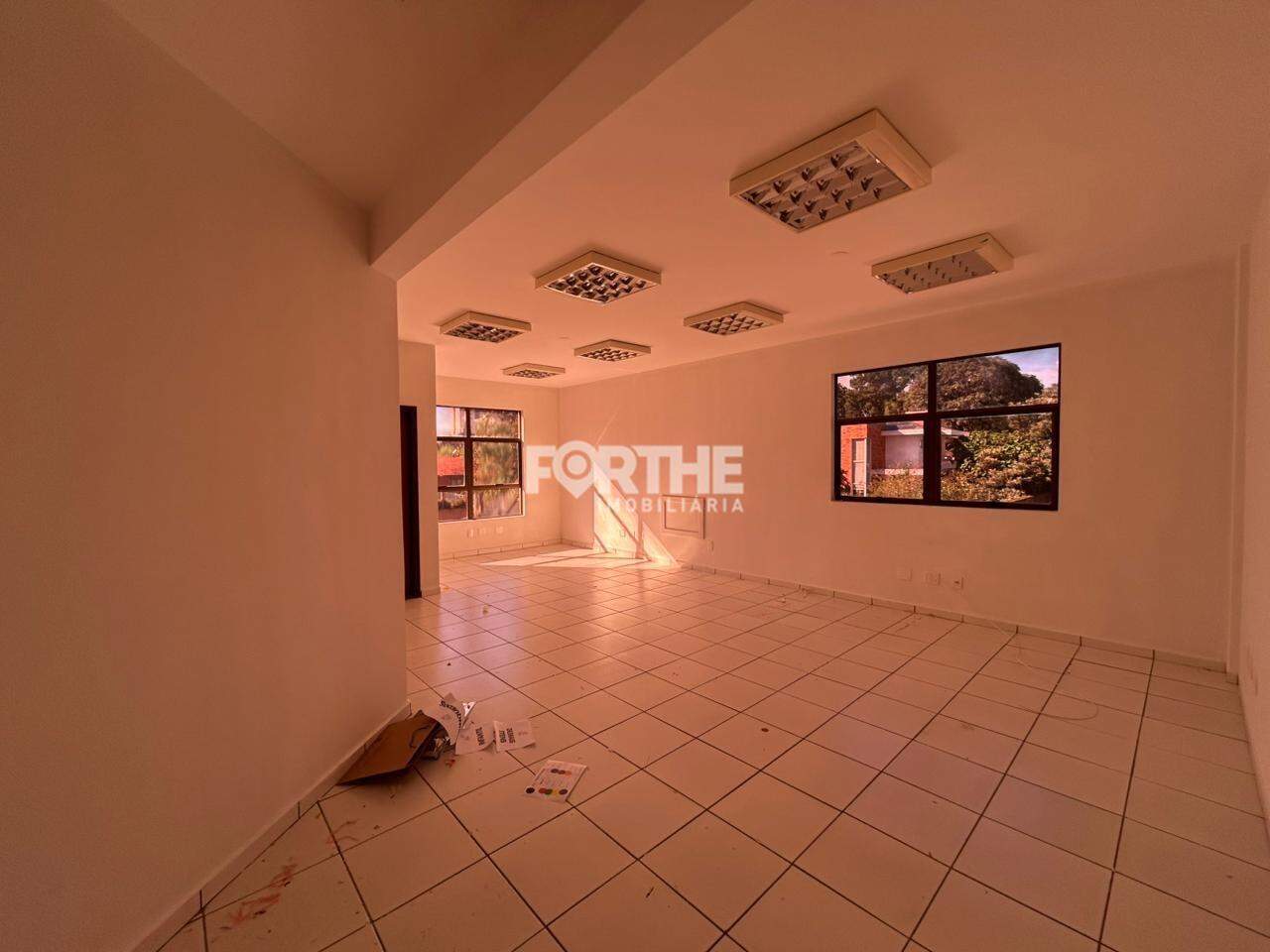 Comercial para aluguel no Centro: 