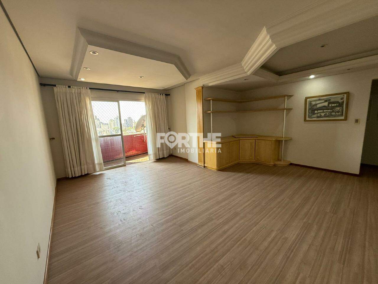 Apartamento 2 Dormitórios Centro 128m²