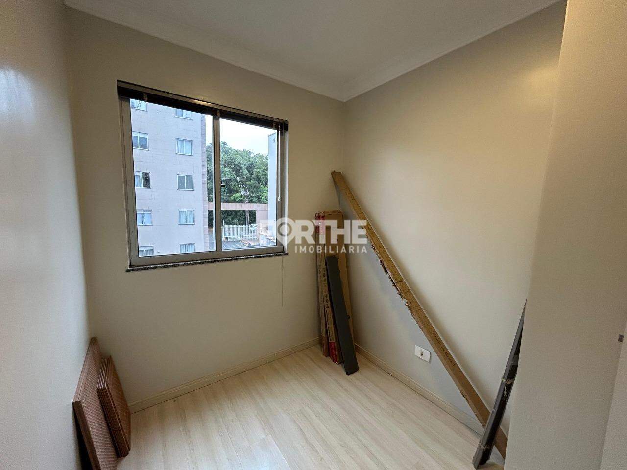 Apartamento para aluguel no Neva: 
