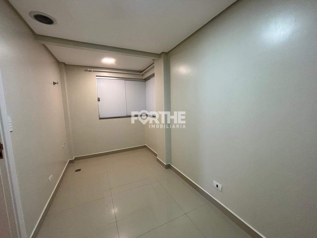 Sala comercial para aluguel no Neva: 