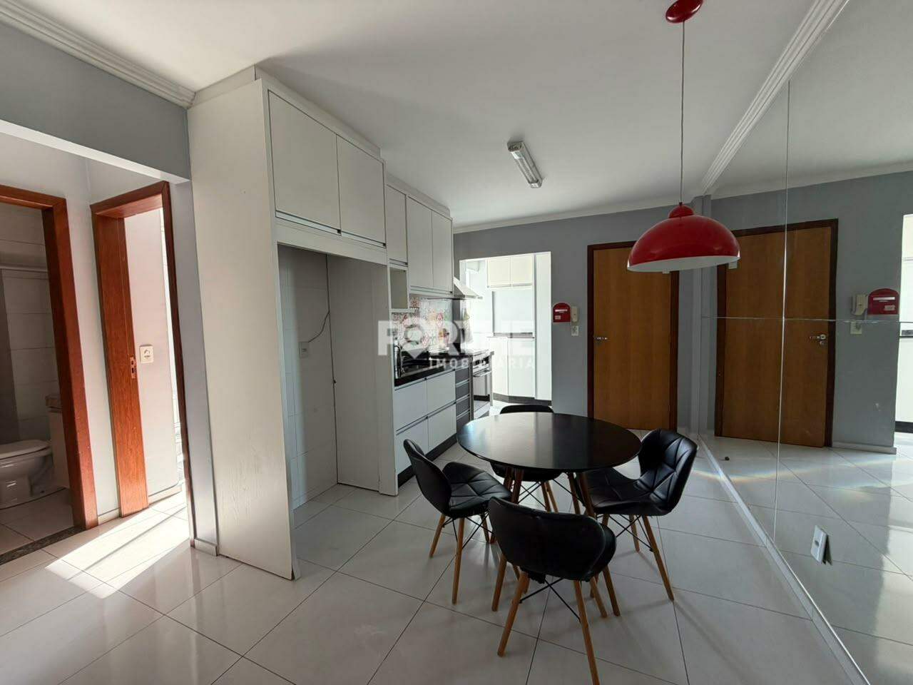 Apartamento para aluguel no Coqueiral: