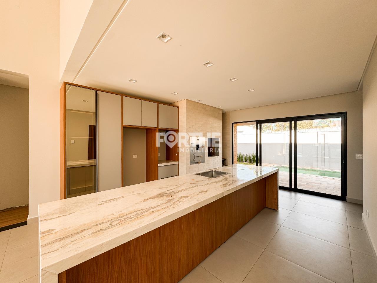 Casa em Condomínio à venda no Cataratas: 