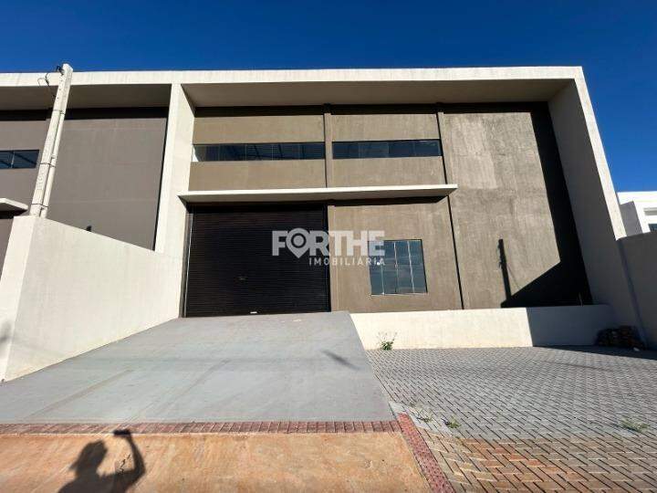 Barracão Colina Dourada 575m²