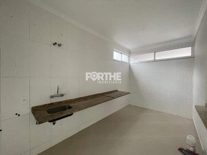 Casa em Condomínio à venda no Vila Shalon: