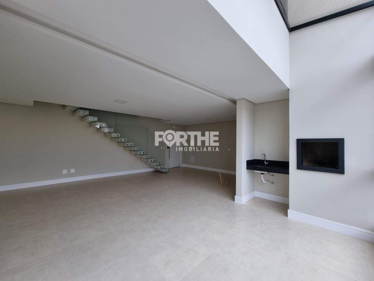 Apartamento 3 Dormitórios Centro 152m²