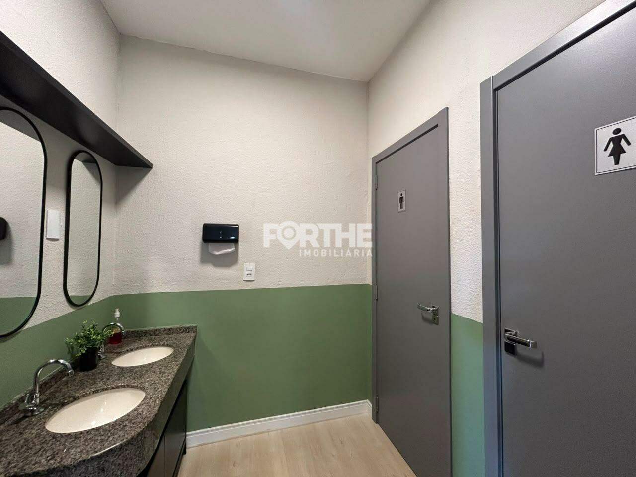 Sala comercial para aluguel no São Cristóvão: 